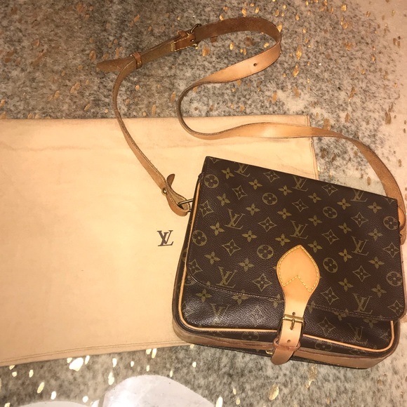 Louis Vuitton Handbags - CERTIFIED AUTHENTIC LV Cartouchiere GM 💕✨💕✨